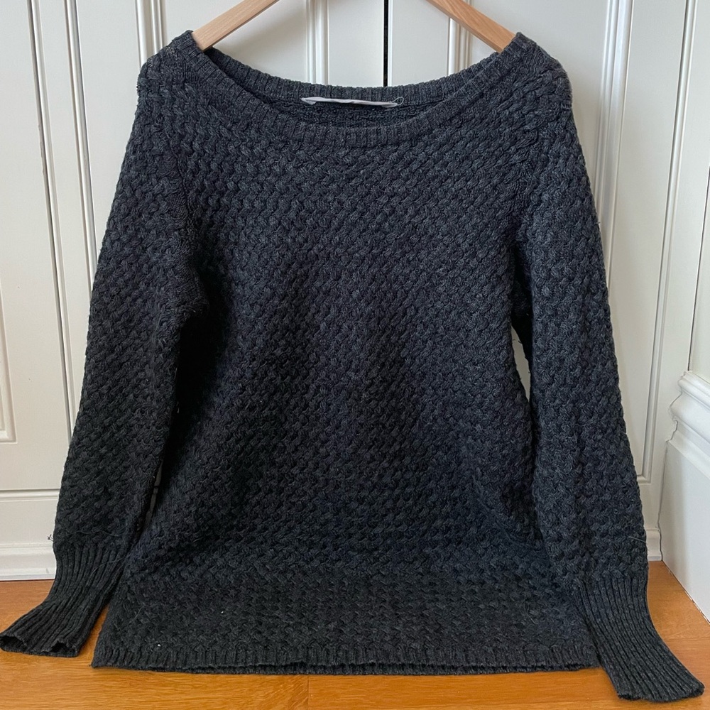Athleta charcoal grey sweater - size M - good condition condition